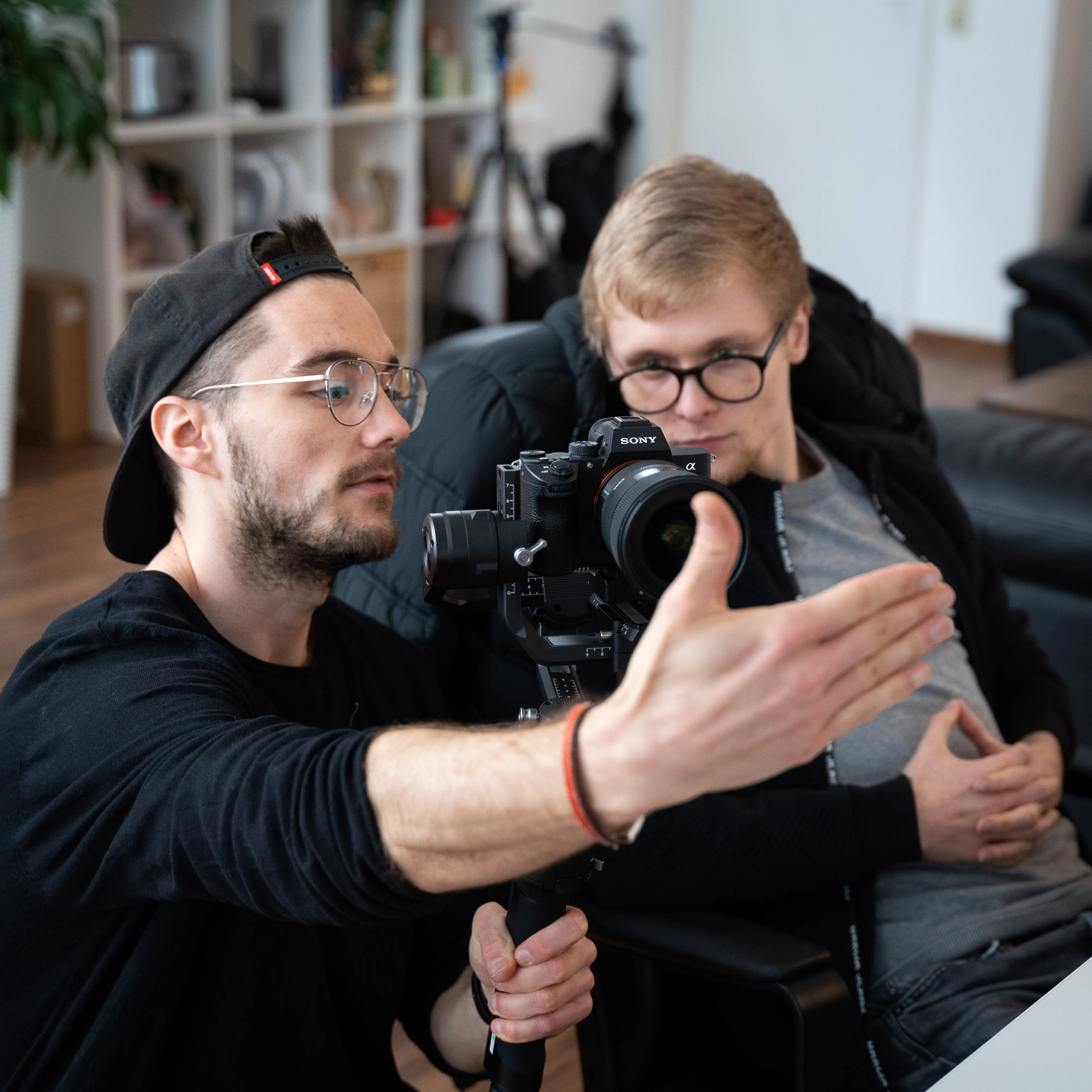 Seven Bytes Team bei der Zusammenarbeit