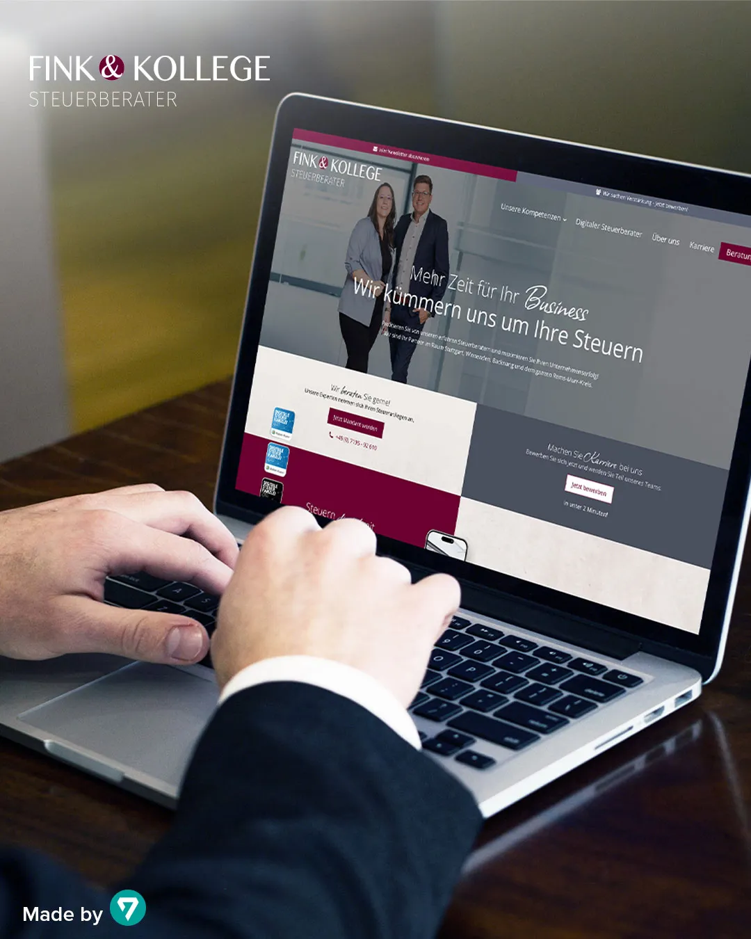 Fink & Kollege Website auf dem Laptop, Motiv 1