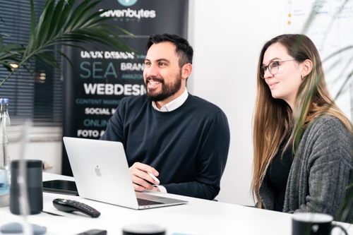 Seven Bytes Media Beratungsgespräch